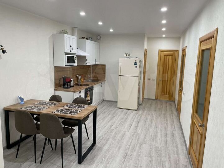 2-к. квартира, 73 м², 3/9 эт.