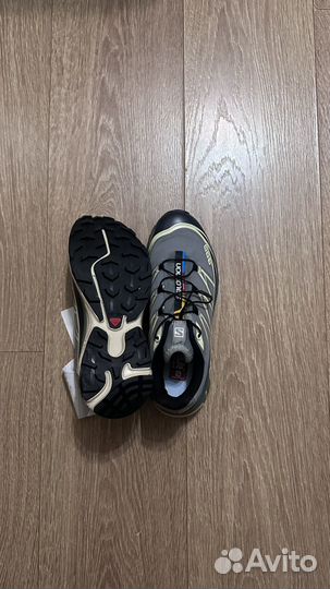 Кроссовки женские 38 размер