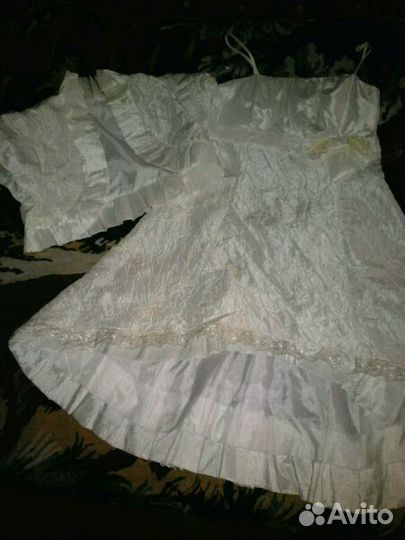 Продам платье