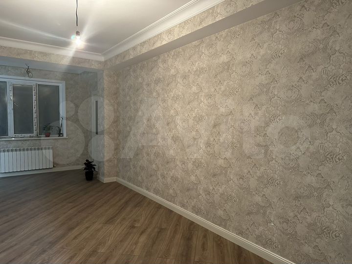 4-к. квартира, 112 м², 1/12 эт.