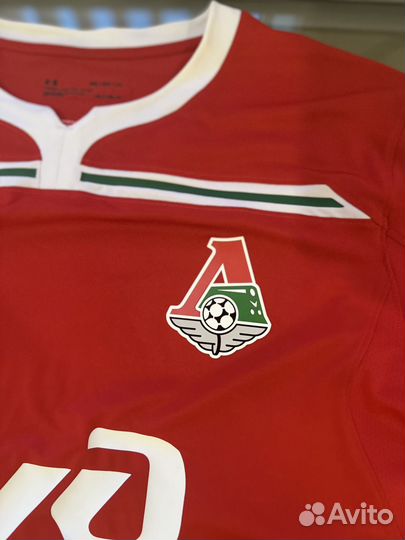 Футболка и бейсболка арсенал