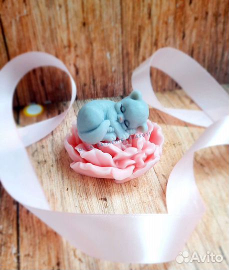 Котенок из мыла ручной работы