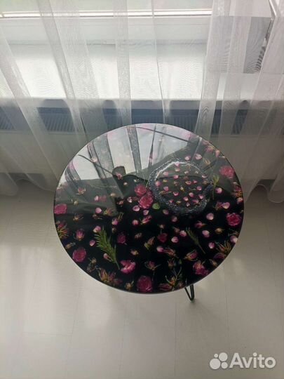 Стол журнальный кофейный