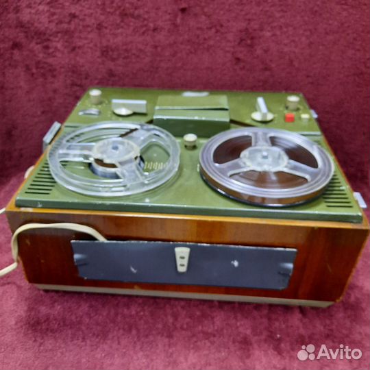 Катушечный магнитофон. Яуза 6. СССР