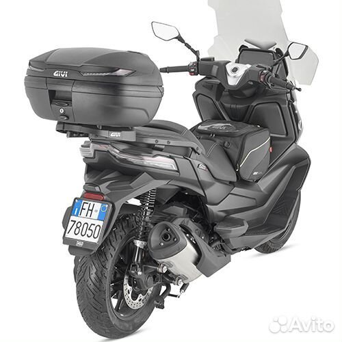 Мотокофр Givi V45NT Arena Tech 45л Monokey