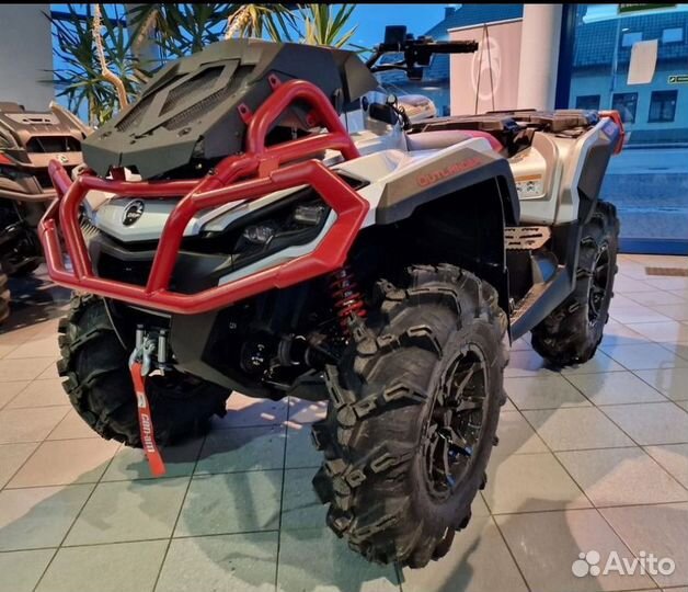 CAN-AM outlander XMR 1000R