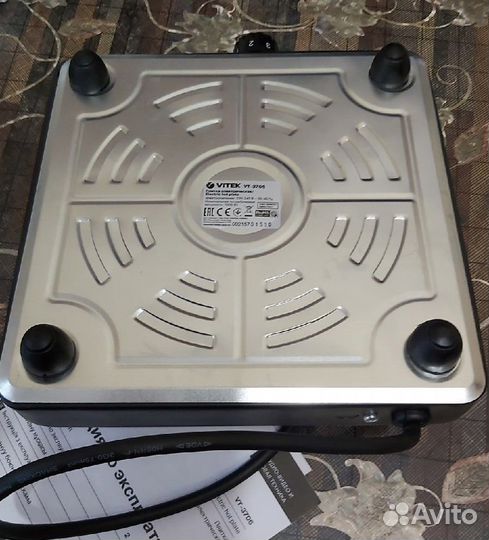 Плитка электрическая настольная Vitek новая