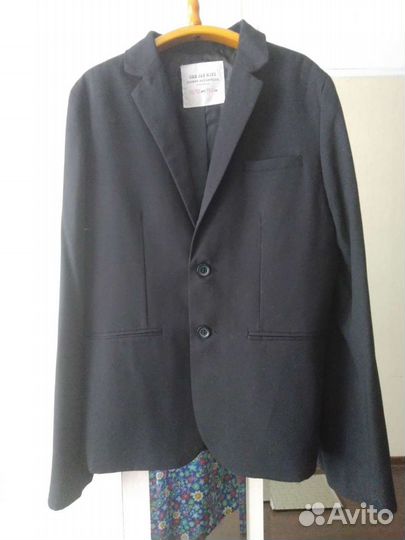 Пиджак на мальчика 152 Цвет черный