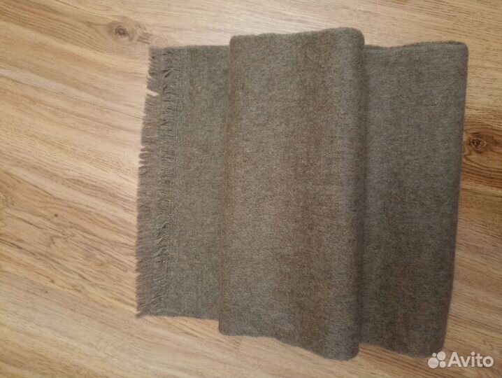 Шарф.Восточная Германия