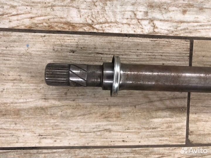 Привод правый Renault Duster 1.6