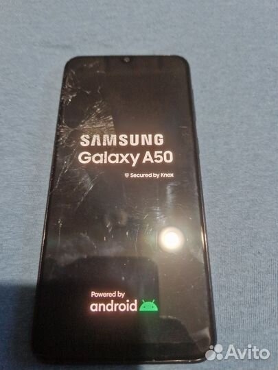 Samsung Galaxy A50, 4/64 ГБ