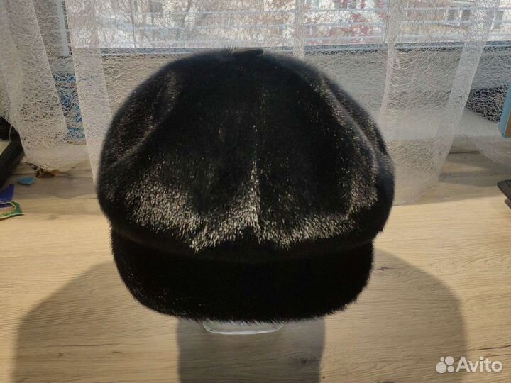 Меховая мужская кепка из нерпы р. 56-58