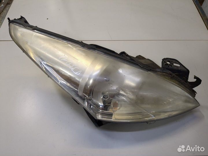 Фара (передняя) Peugeot 5008, 2010
