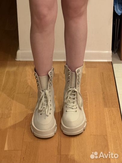 Ботинки женские