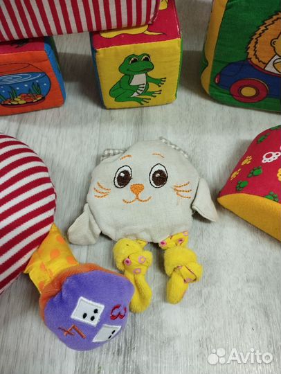 Развивающие игрушки пакетом Бесплатно