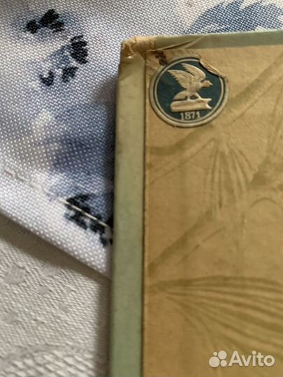 Антикварный фотоальбом с открытками