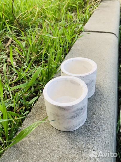 Мраморные гипсовые подсвечники 2 шт