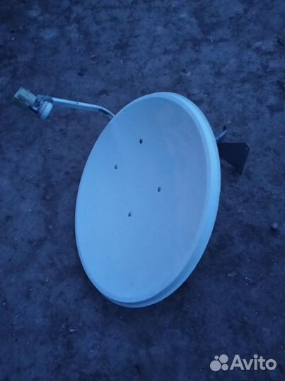 Антенна спутниковая