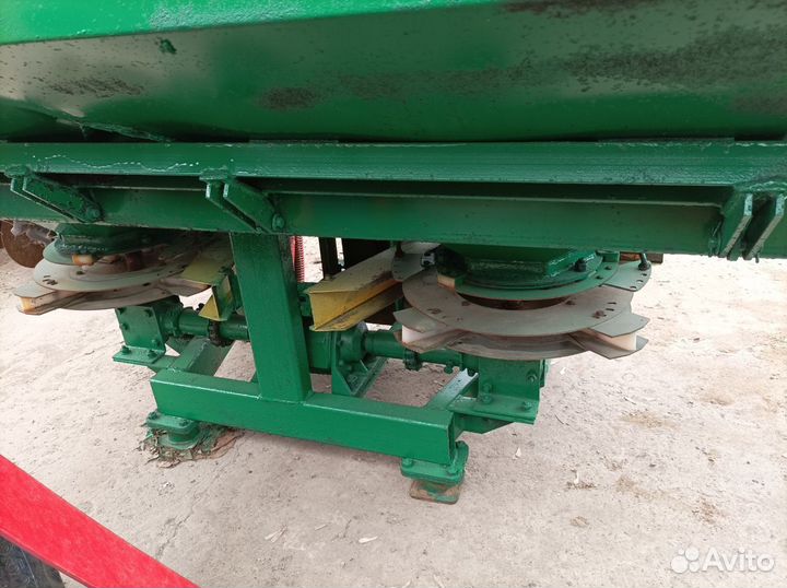 Разбрасыватель удобрений, 2013