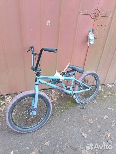Mongoose l40 BMX