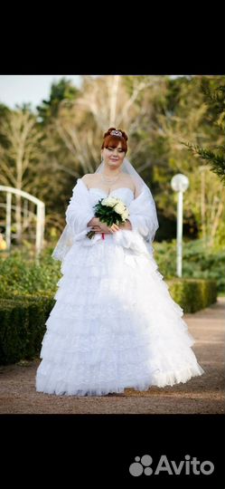 Свадебное платье