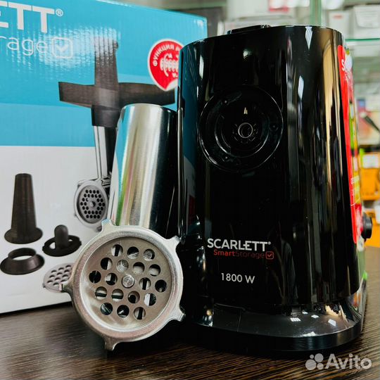 Электромясорубка Scarlett SC-MG45S71 1800 Вт Black