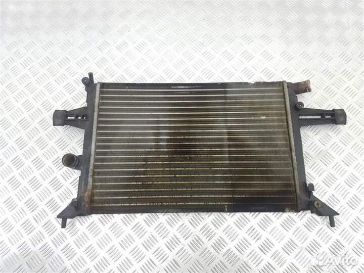 Радиатор основной Opel Astra G