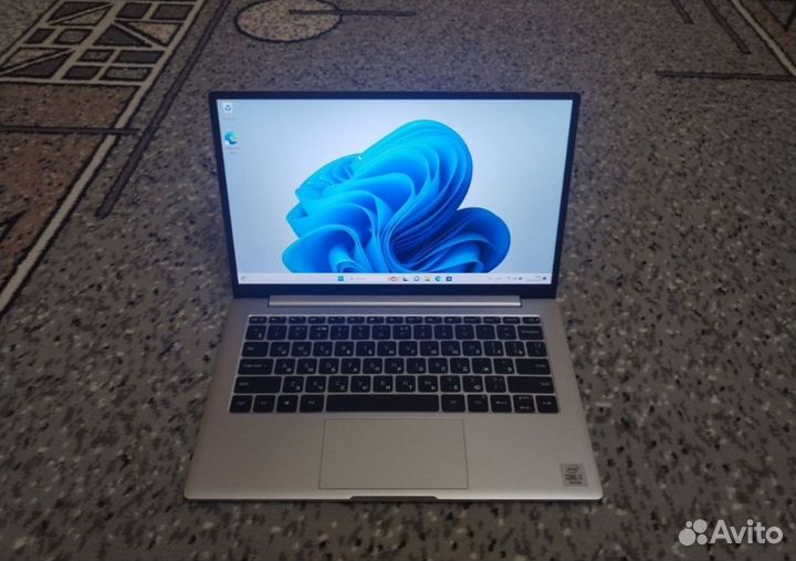 Xiaomi intel corei7 10th/мх 250/8GB/512GB