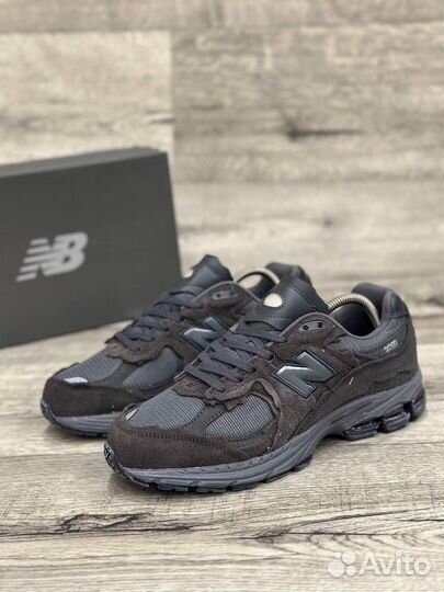 Кроссовки New Balance 2002R Protection Pack