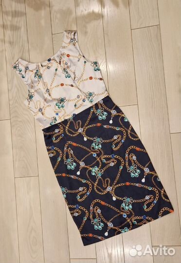 Платье. Размер 44
