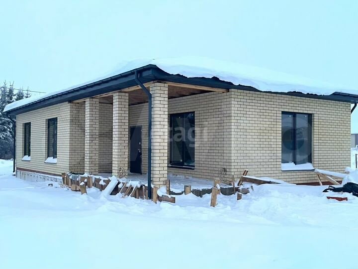 Коттедж 104 м² на участке 6,8 сот.