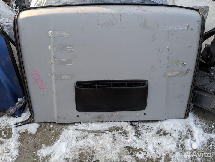 Капот Isuzu Bighorn UBS69GW 4JG2