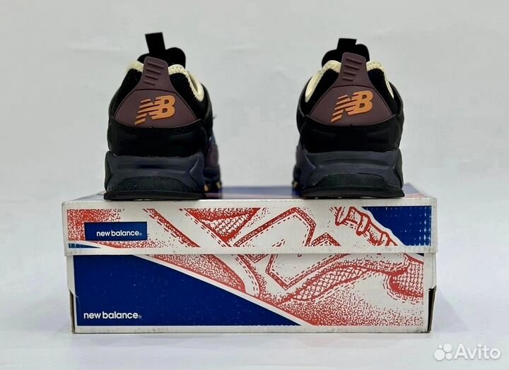 Кроссовки New Balance Racer