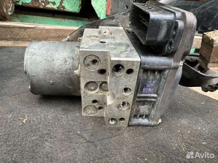 Блок ABS Bmw X6M E71 S63 4.4I 2013