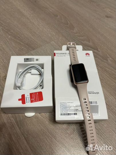 Умный браслет Huawei Band 7