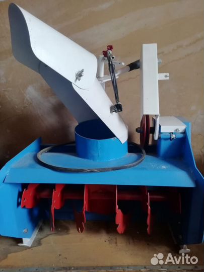 Снегоотбрасыватель для мотоблока