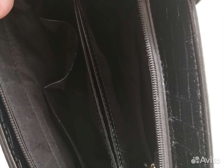 Сумка черная лаковая