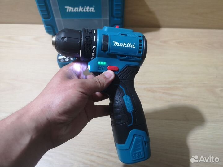 Бесщеточный шуруповёрт Makita 18 v