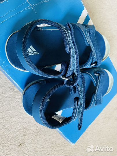 Детские сандалии adidas