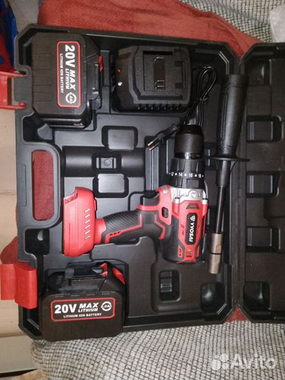 Комплект для рыбалки шуруповерт 2 АКБ новый