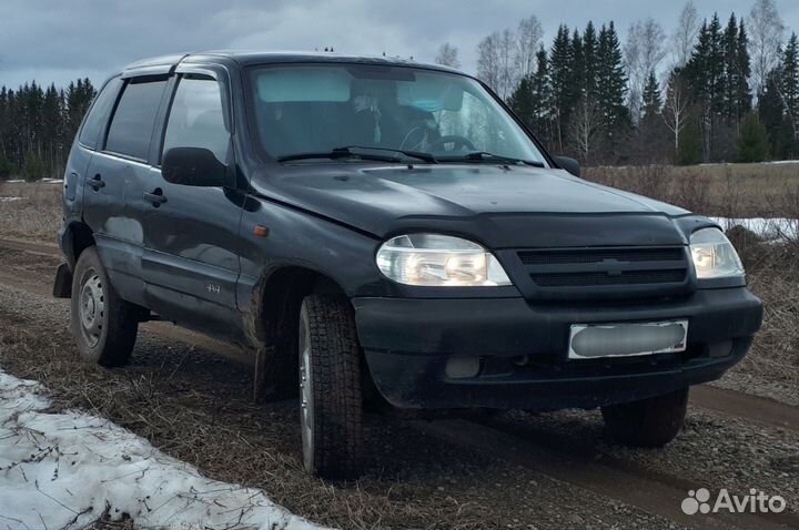 Кузов chevrolet niva целиком с документами 2007г