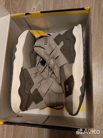 Высокие кроссовки Patrol