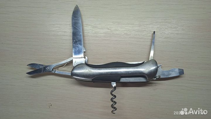 Складной туристический ножик