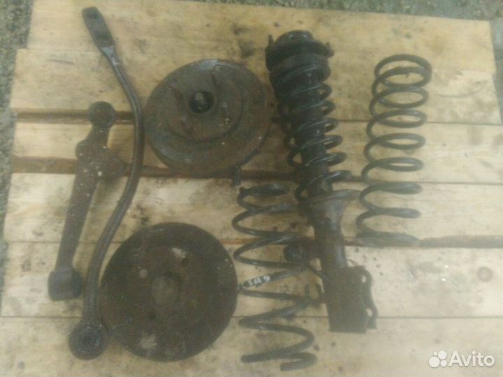 Kia RIo 1 Амортизатор пружина Диск барабан Ступица