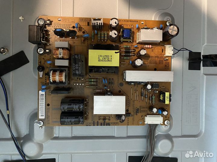 LG 39LA620V на разбор