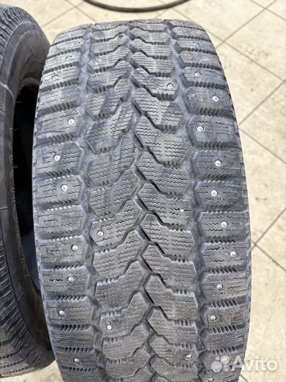 Yokohama Ice Guard Stud IG55 215/60 R16