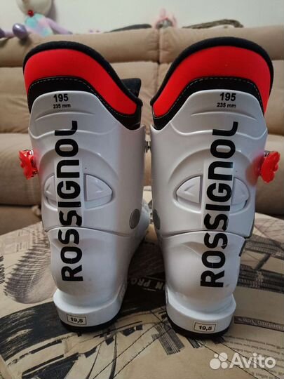 Горнолыжные лыжи (100) с ботинками rossignol 19,5