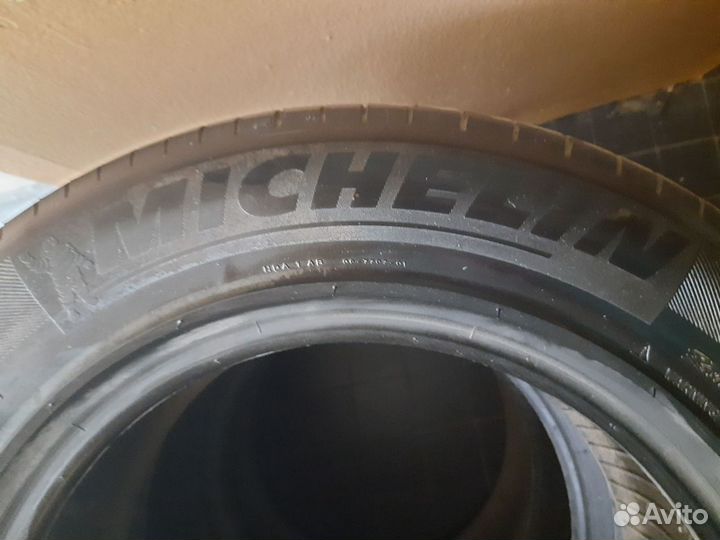 Michelin 4x4 Diamaris 235/65 R17 104Y