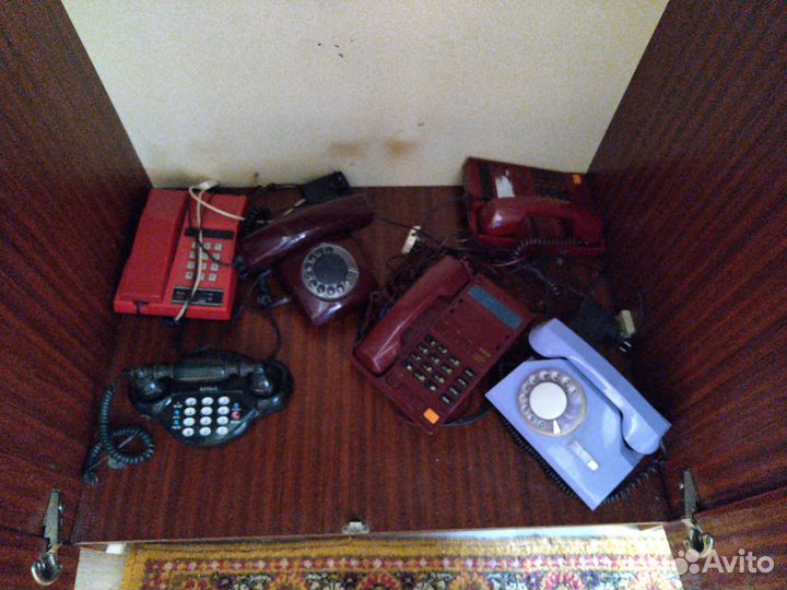 Светильники,арко,телефоны, посуда СССР