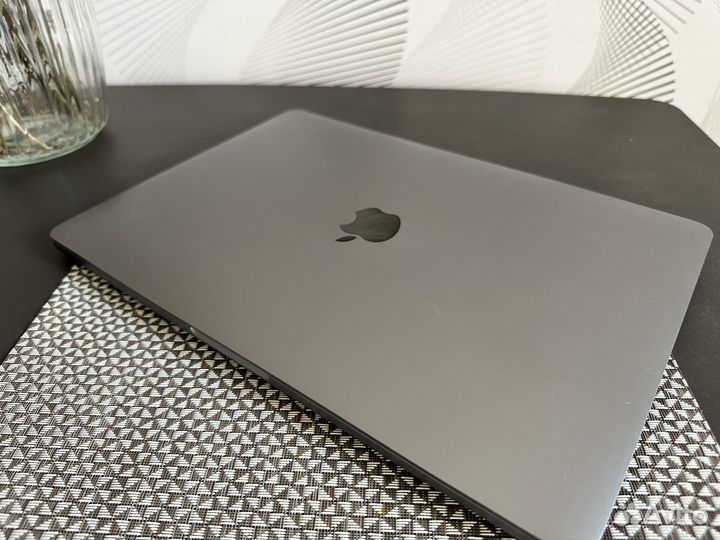 Macbook pro 13 2020 A 2251